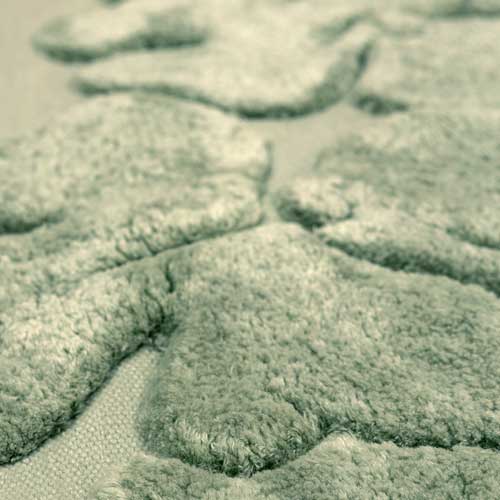 Fragmented Floral Shaggy Flatweave Rug close up